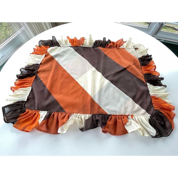 Vintage 80s decorative pillow cover, ruffled, rust, brown cream, single casing - Picture 1 of 7